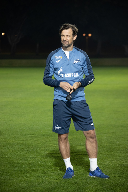 Зимние «Газпром» — тренировочные сборы в Абу-Даби,14 января, вечерняя тренировка