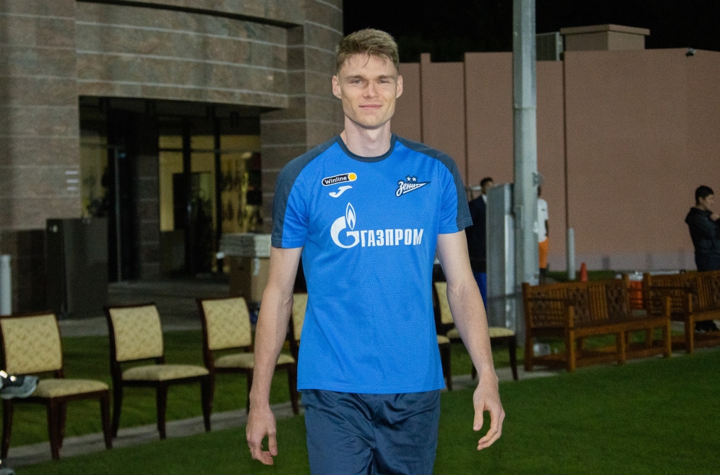 Зимние «Газпром» — тренировочные сборы в Абу-Даби,14 января, вечерняя тренировка