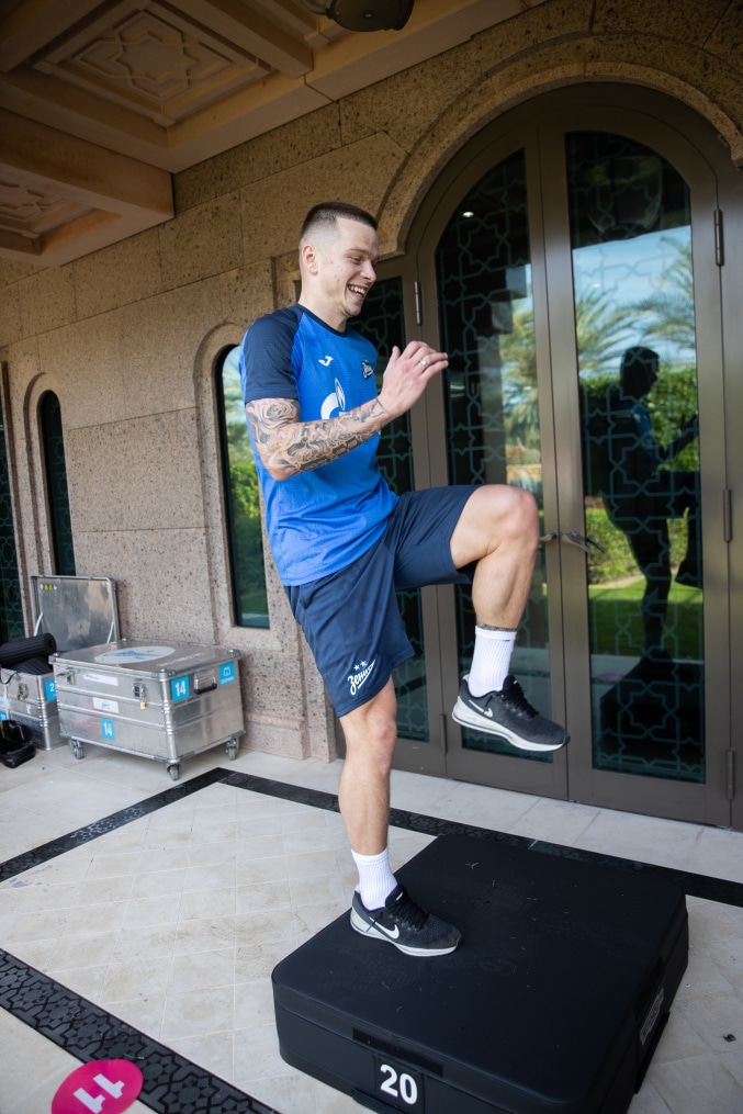 Зимние «Газпром» — тренировочные сборы в Абу-Даби,16 января утренняя тренировка