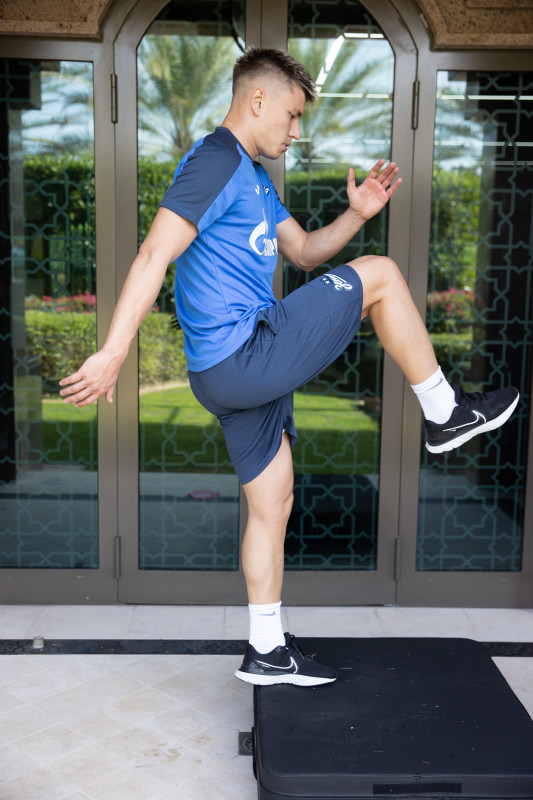 Зимние «Газпром» — тренировочные сборы в Абу-Даби,16 января утренняя тренировка