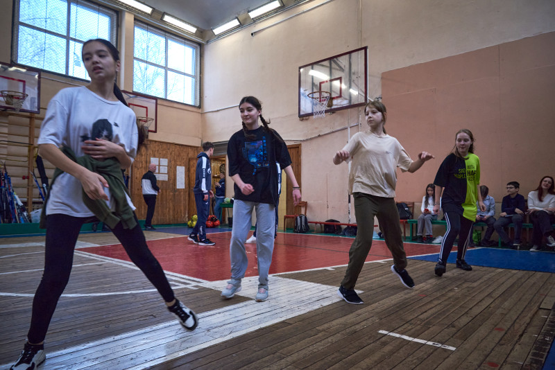 Мастер-класс футболистов молодежной команды«Зенит» в школе 69