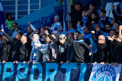 Болельщики на матче «Зенит»-2 — «Луки-Энергия»