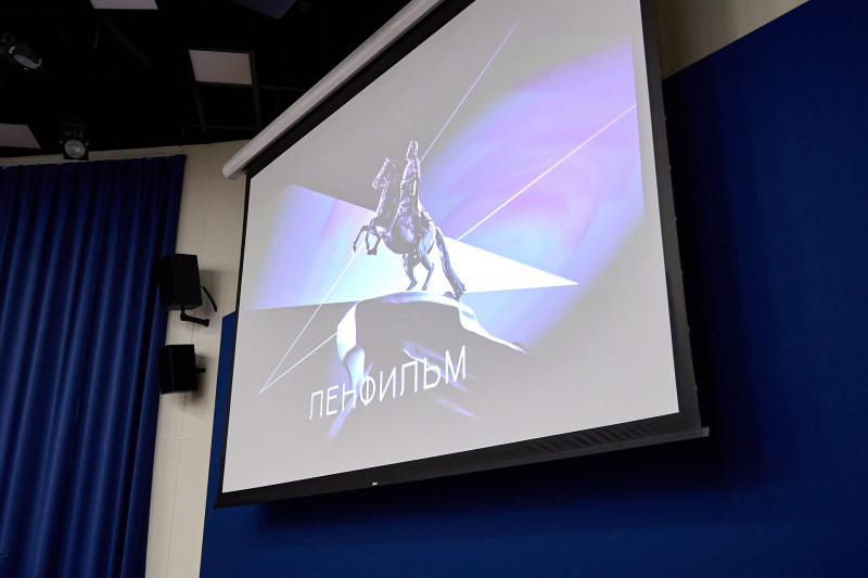 Просмотр фильма киностудии «Ленфильм» — «Зенит-44» в Академии