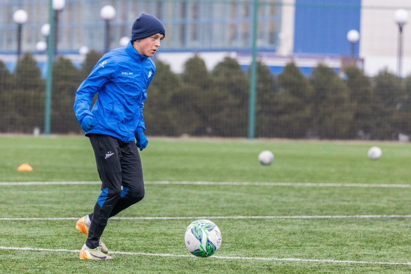 Тренировка юношеской  команды  U-16