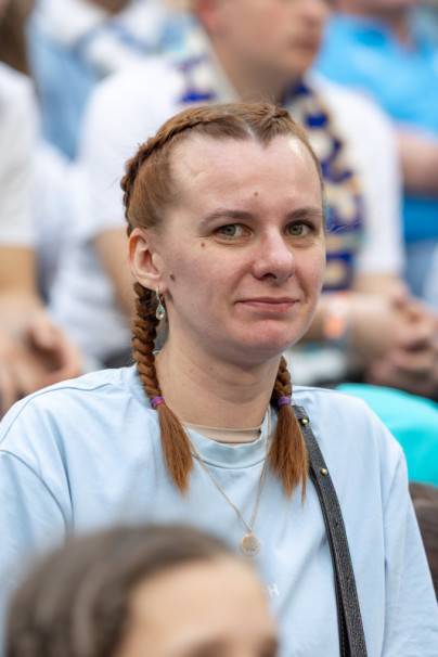 «Все в наших цветах»: болельщики на матче «Зенит» — «Ахмат»