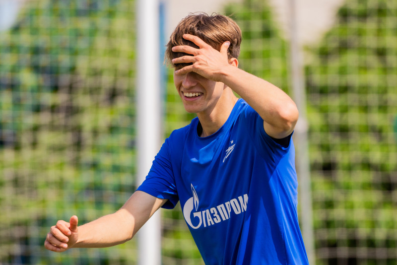 Тренировка «Зенита»-2 перед матчем с ФК «Космос»