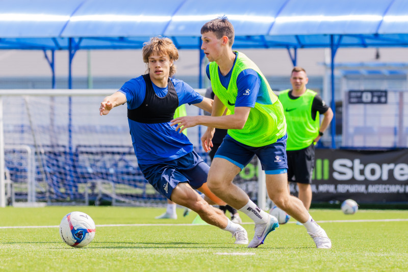 Тренировка «Зенита»-2 перед матчем с ФК «Космос»