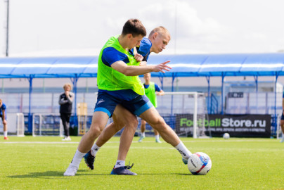Тренировка «Зенита»-2 перед матчем с ФК «Космос»