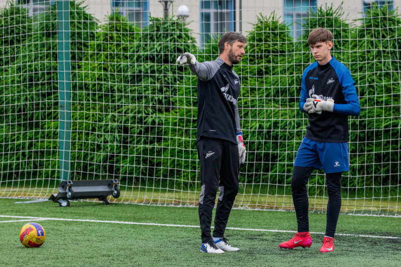 Тренировка юношеской команды «Зенит» U-16 перед матчем с «Локомотивом»