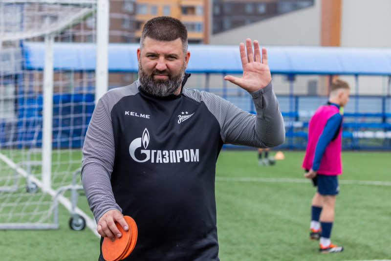 Тренировка юношеской команды «Зенит» U-16 перед матчем с «Локомотивом»