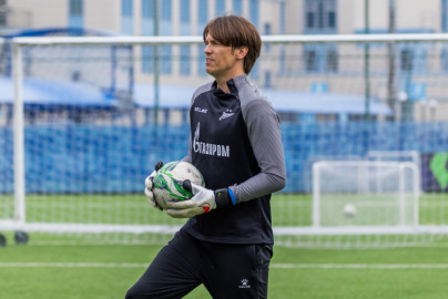 Тренировка юношеской команды «Зенит» U-18 перед матчем с «Локомотивом»
