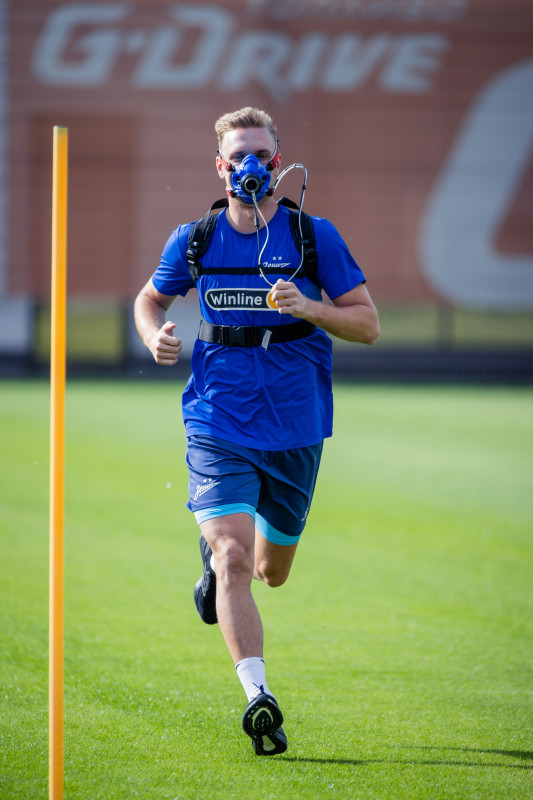 «Газпром» — тренировочные сборы 2025: 27 июня, беговой тест в масках