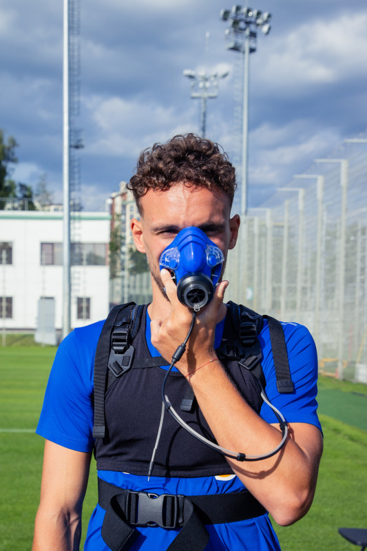 «Газпром» — тренировочные сборы 2025: 27 июня, беговой тест в масках