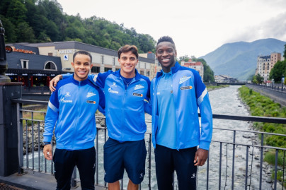 Утренняя прогулка команды по Розе Хутор