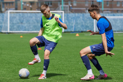 Тренировка юношеской команды «Зенит» U-16 перед матчем с «Акроном» U-16