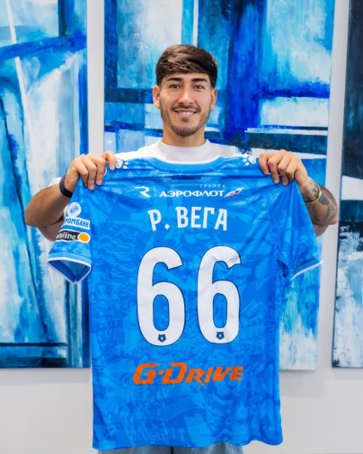 Роман Вега, первые дни в «Зените»