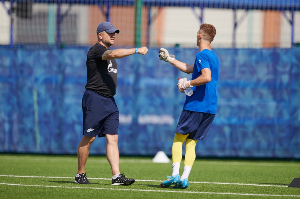 Тренировка «Зенита» U-17 перед матчем с «Мастер-Сатурном» U-17