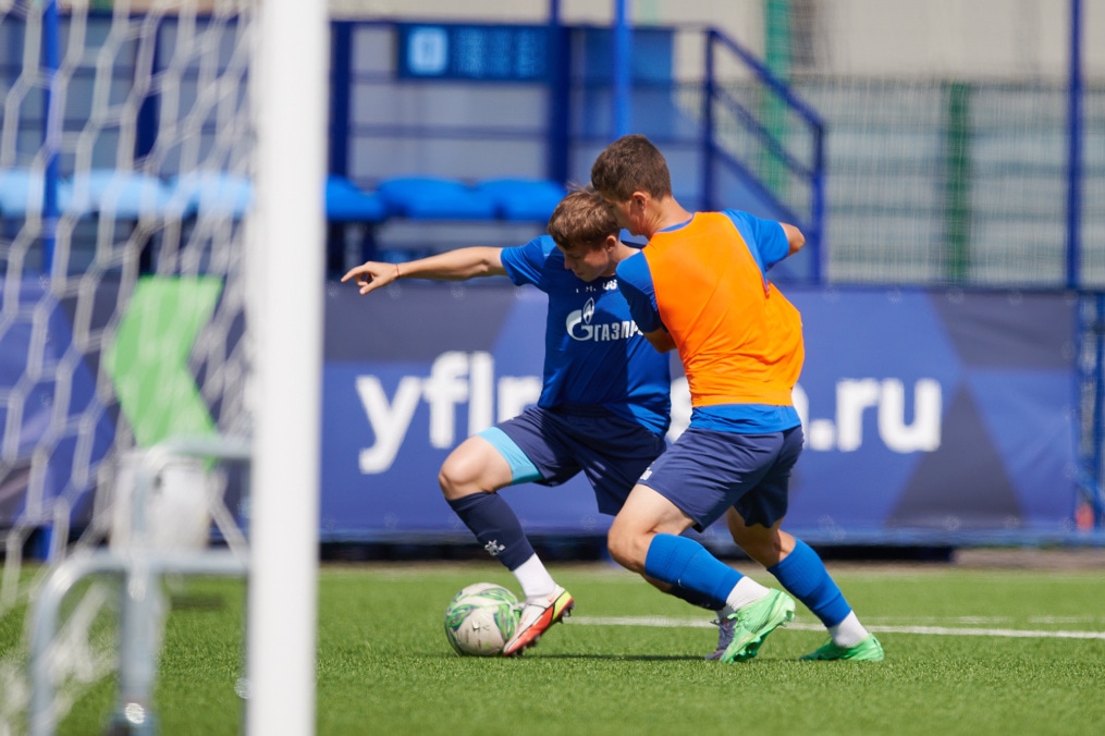 Тренировка «Зенита» U-17 перед матчем с «Мастер-Сатурном» U-17