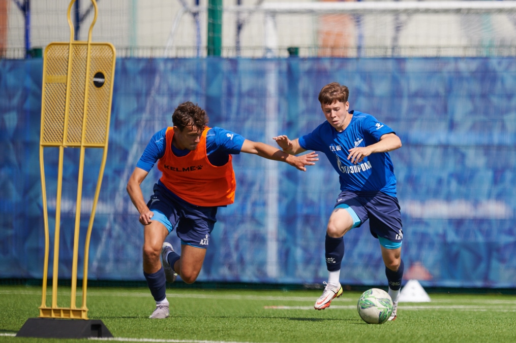 Тренировка «Зенита» U-17 перед матчем с «Мастер-Сатурном» U-17