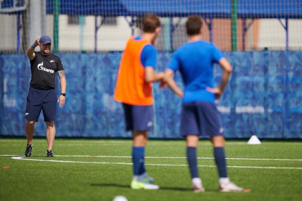 Тренировка «Зенита» U-17 перед матчем с «Мастер-Сатурном» U-17