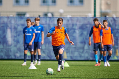 Тренировка «Зенита» U-17 перед матчем с «Мастер-Сатурном» U-17
