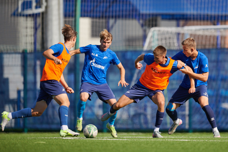Тренировка «Зенита» U-18 перед матчем с «Рубином» U-18