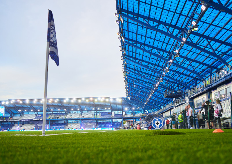 Виды стадиона «Газовик»