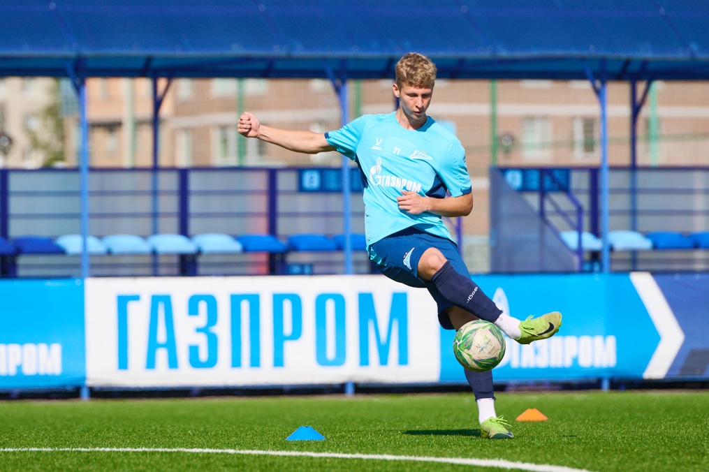 Тренировка «Зенита»-м перед матчем с «Ахматом»-м