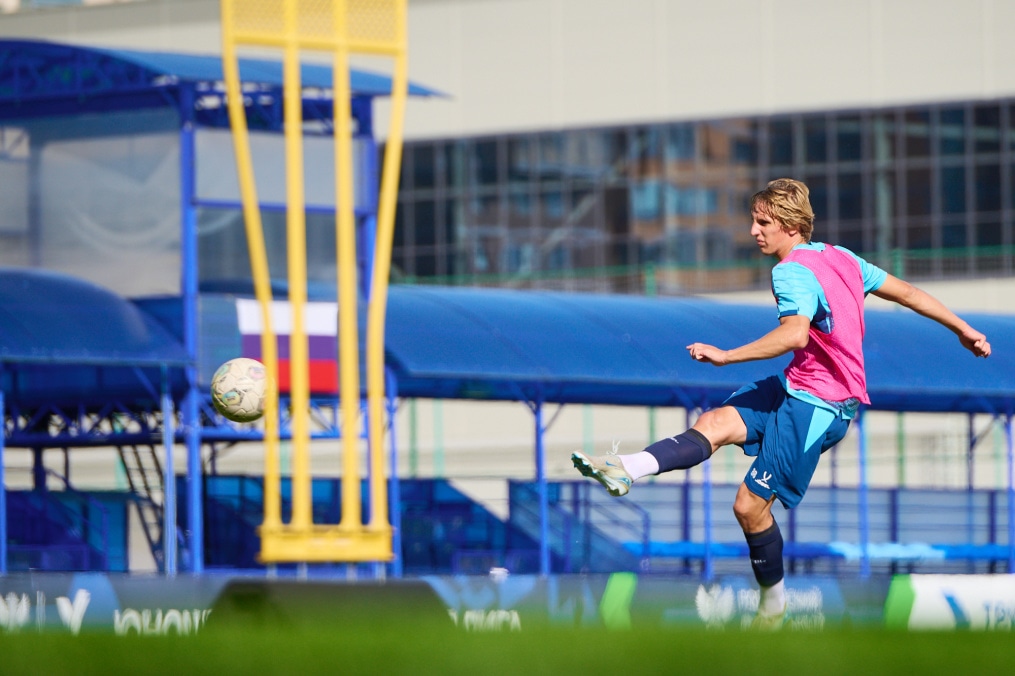 Тренировка «Зенита»-м перед матчем с «Ахматом»-м