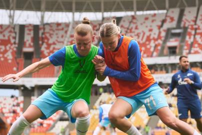 Разминка женской футбольной команды «Зенит» перед финалом Кубка России 2025