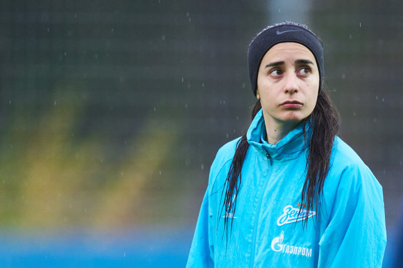 Тренировка женской команды перед матчем со «Звездой-2005»