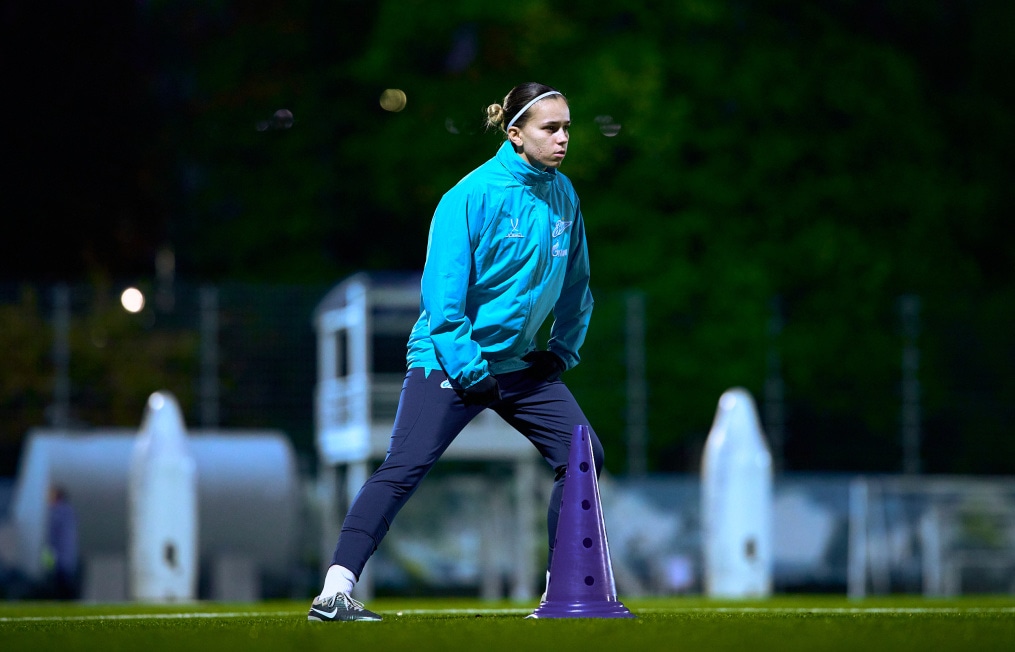 Тренировка женской молодежной команды перед матчем с «Чертаново»-м