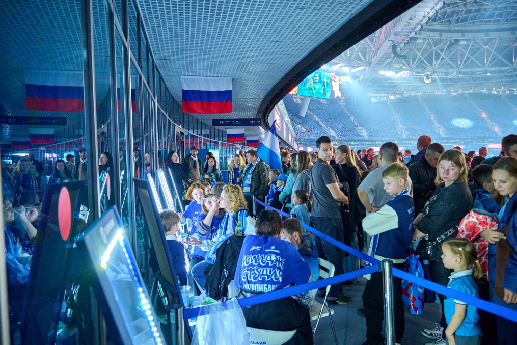 Фан-Променад «Технологии будущего» перед матчем «Зенит» — «Локомотив»