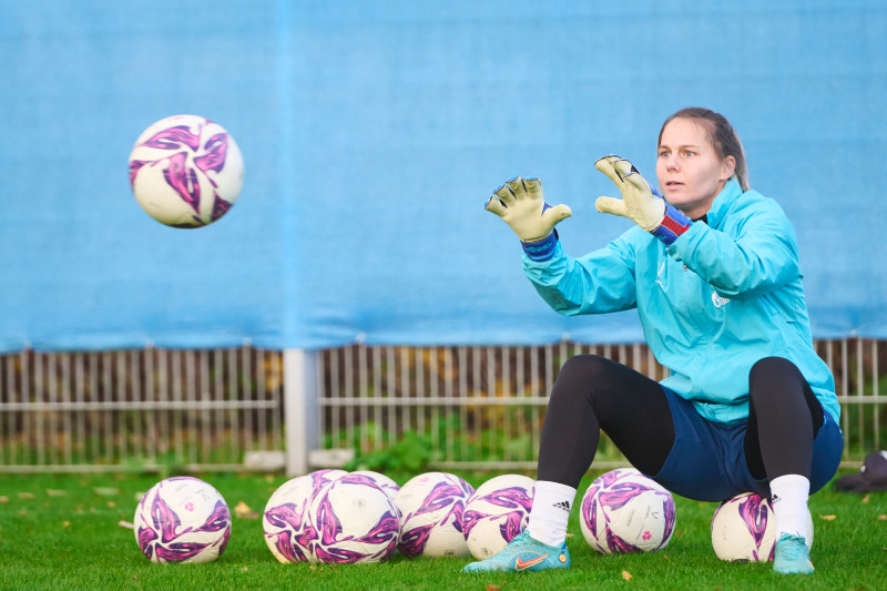 Тренировка женской команды «Зенит» перед матчем с ЦСКА