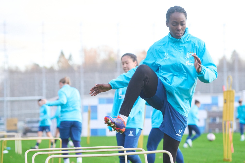 Тренировка женской команды «Зенит» перед матчем с ЦСКА