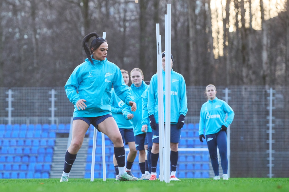 Тренировка женской команды «Зенит» перед матчем с ЦСКА