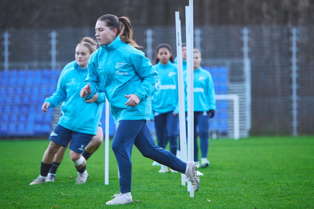 Тренировка женской команды «Зенит» перед матчем с ЦСКА