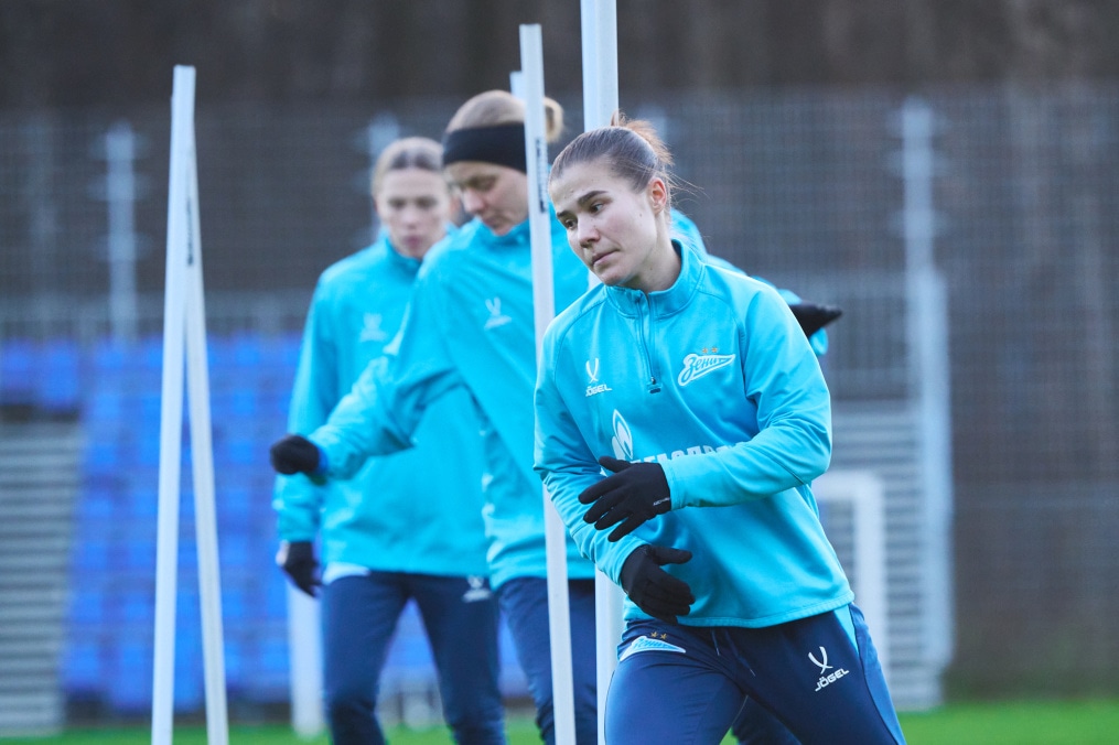 Тренировка женской команды «Зенит» перед матчем с ЦСКА