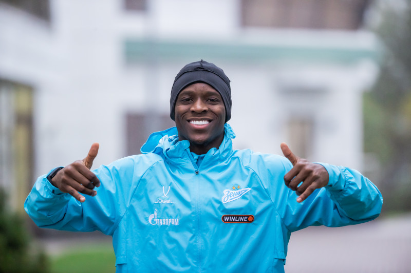 Тренировка основного состава «Зенита» перед матчем с «Крыльями Советов»