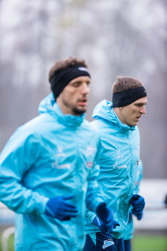 Тренировка основного состава «Зенита» перед матчем с «Крыльями Советов»