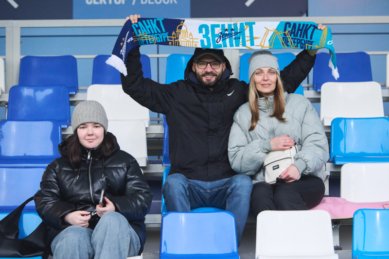 Болельщики на матче «Зенит» — ЦСКА