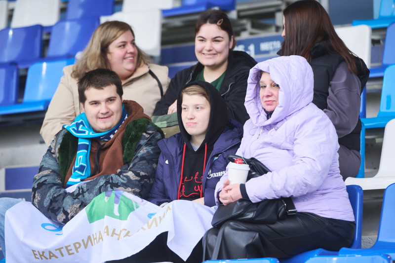 Болельщики на матче «Зенит» — ЦСКА