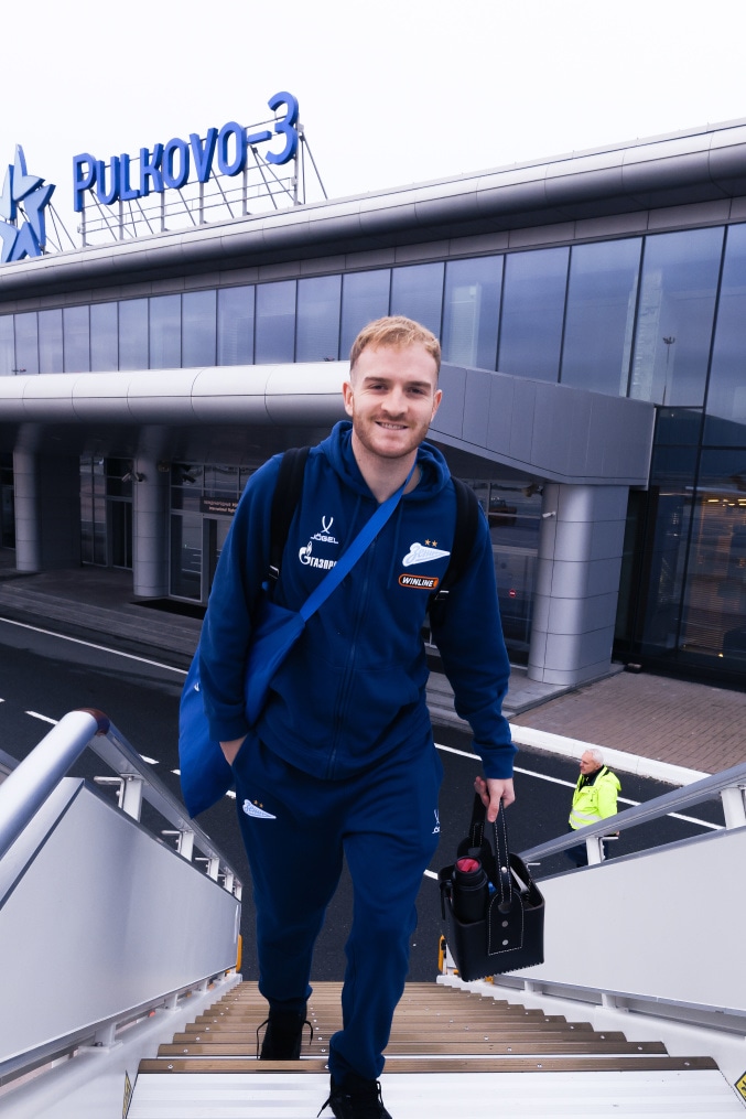 Вылет команды на матч с ФК «Крылья Советов»