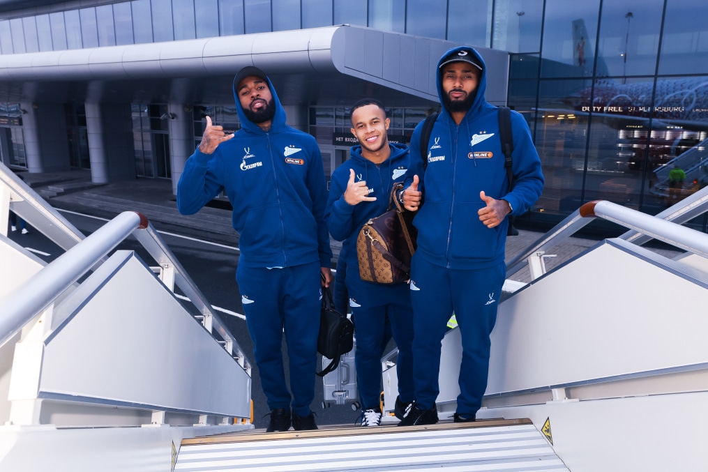 Вылет команды на матч с ФК «Крылья Советов»