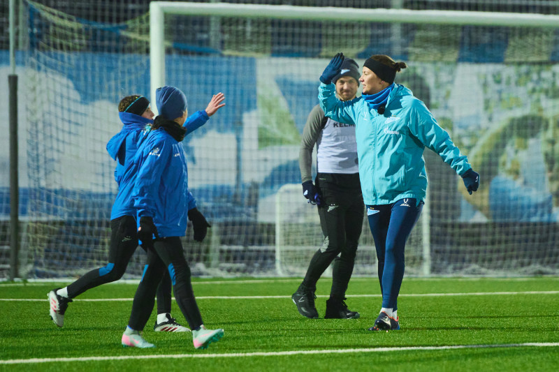 Совместная тренировка Анастасии Поздеевой и Вероники Куропаткиной с командой U-13