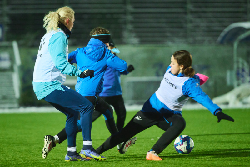 Совместная тренировка Анастасии Поздеевой и Вероники Куропаткиной с командой U-13