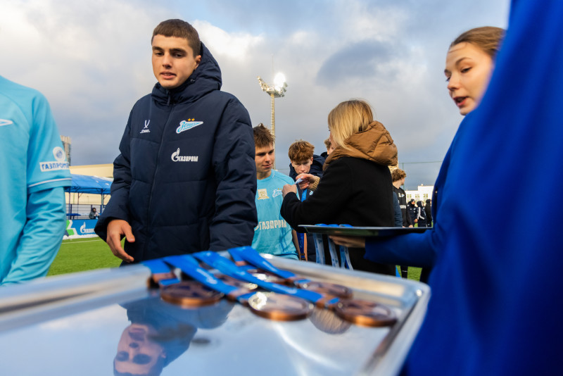 Награждение «Зенита» U-17 по итогам сезона 2025 ЮФЛ-2