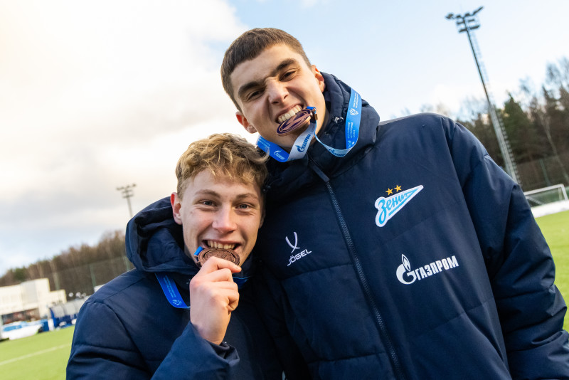 Награждение «Зенита» U-17 по итогам сезона 2025 ЮФЛ-2