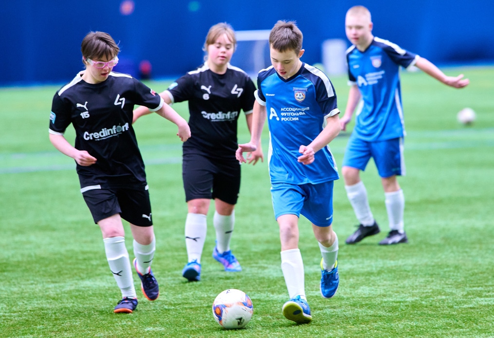 «Зенит» рядом: товарищеский матч команд «47 в Игре» и «Солнце в Зените»