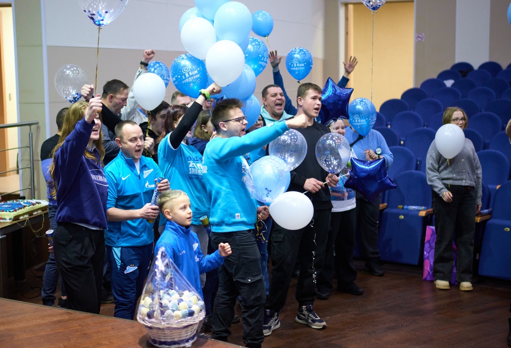 Встреча с болельщиками в честь шестилетия женской команды «Зенит»